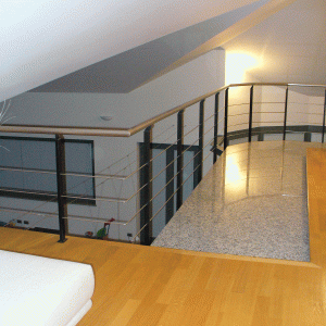 Parapetto con cavi inox