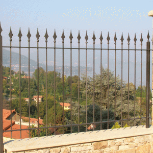 Recinzione a lance