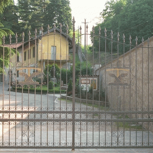 Cancello villa Picco