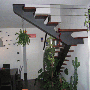 Scala acciaio e legno