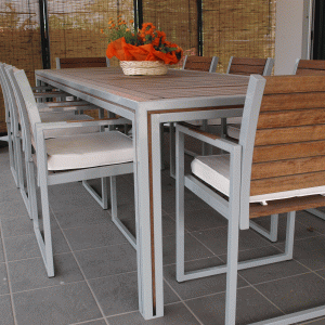 Tavolo acciaio e teak